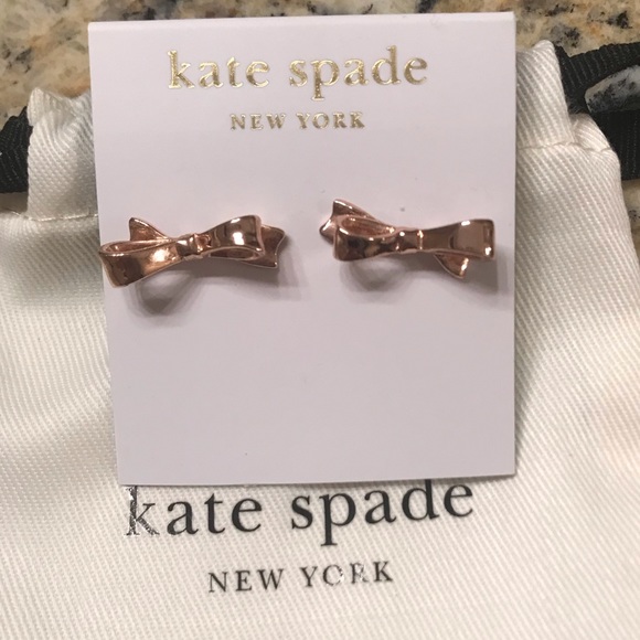 kate spade Jewelry - ♠️🌺Adorable Kate Spade bow earrings.  EUC